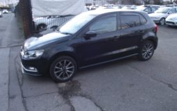 Volkswagen Polo Hatchback 2015 model, 15 reg, one owner from new,automatic, petrol, metallic black,1.2 TSI SE. 77,592 miles, mot history, air condition, air bags, cd radio, alarm, central locking immobilizer, excellent condition. drive very well.